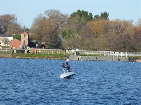 Earlswood Lakes Sailing Club On The Windmill Pool A Boxing Flickr