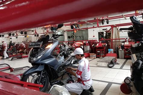 Foto Ini Onderdil Motor Honda Paling Dicari Di Jakarta Tangerang