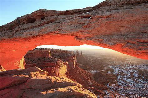 Mesa Arch Sunrise by Sameer Mundkur