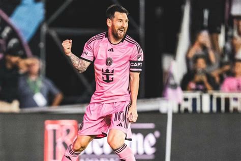 Lionel Messi Es Condecorado Como El Mejor De La Mls El Comercio