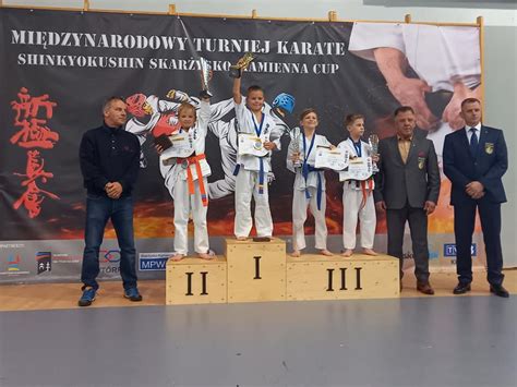 Medali Koneckiego Klubu Karate Kyokushin W Skar Ysku Kamiennej