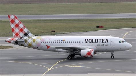 Volotea Fleet Airbus A Details And Pictures