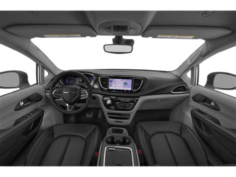 New 2023 Chrysler Pacifica Pinnacle FWD Ratings, Pricing, Reviews & Awards