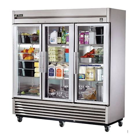 True TS 72G HC FGD01 78 1 10 Three Section Reach In Refrigerator 3