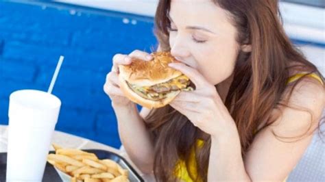 How To Stop From Binge Eating Don’t Let It Get Out Of Control