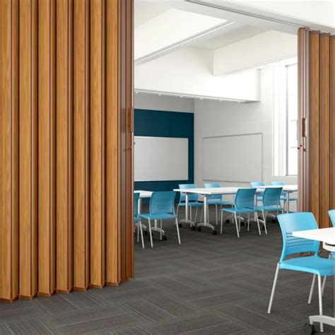 Woodfold Series H Hardwood Finish Accordion Doors Soundproof