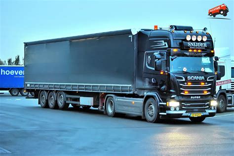 Foto Scania R520 #1223826 - TruckFan