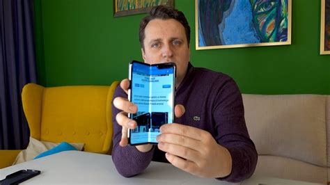 REVIEW SAMSUNG GALAXY FOLD YouTube