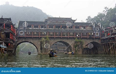 Traditional Bridge On The Tuo Jiang River In Fenghuang China Stock