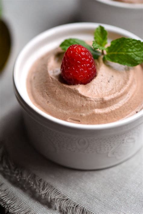 Raspberry Chocolate Mousse Mighty Mrs Super Easy Recipes