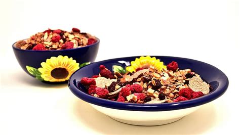 Muesli Bowl Healthy Food Eat M Esli Cereals Oatmeal Raisins