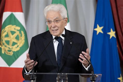 Il Monito Di Mattarella Per L Inizio Dell Anno Scolastico Gli