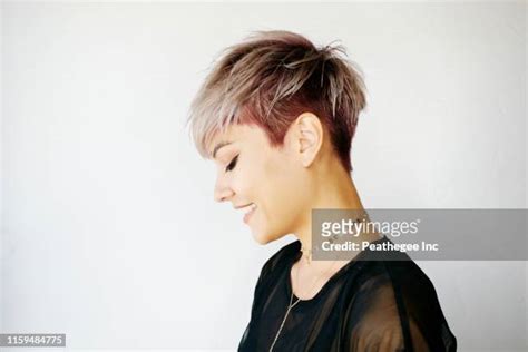 2,711 La Hair Salon Stock Photos, High-Res Pictures, and Images - Getty ...