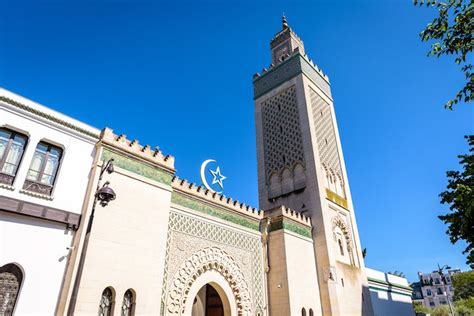 La Grande Mosqu E De Paris Cent Ans D Histoire Mouvement E