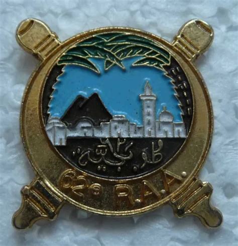 PIN S MILITAIRE DU 62 Regiment D Artillerie D Afrique EUR 7 00