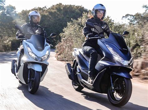 Galeria de fotos Honda PCX 160 2023 é lançada no Brasil veja preço e