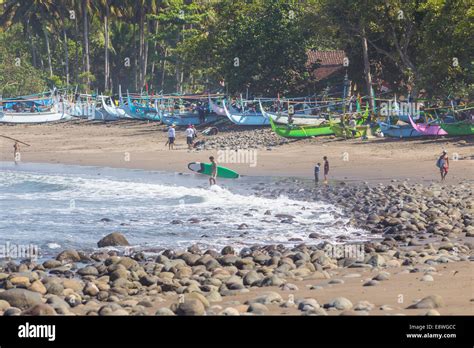 Medewi Surf Hi Res Stock Photography And Images Alamy