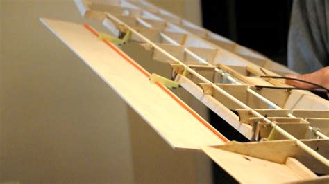 Fowler Flaps Meister scale P47 Test - YouTube