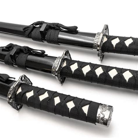 Zestaw Trzech Mieczy Japo Skich Katana Wakizashi Tanto Fujimae