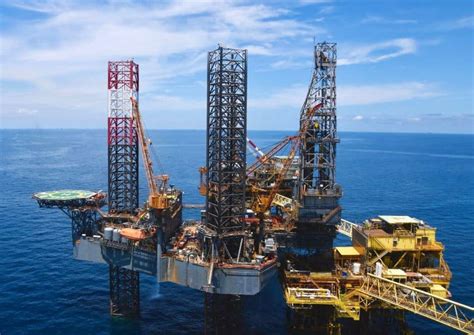 Pemex crude oil export revenue rose in August; production still lags