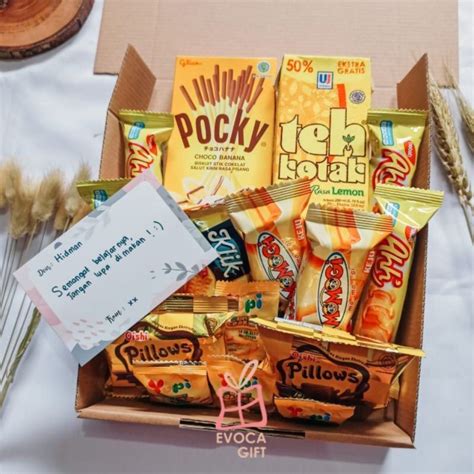 Snack Box Bouquet Kado Wisuda Ulang Tahun Hari Ibu Hari Guru Makanan