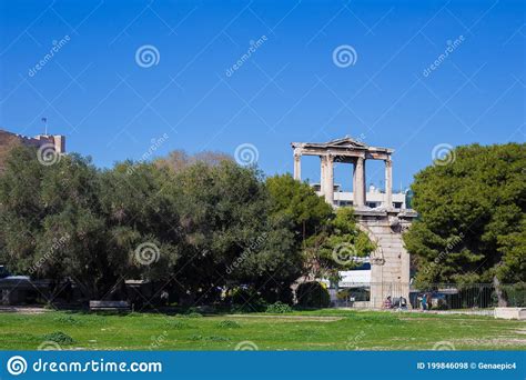 Templo De Olympian Zeus En Atenas En Grecia Foto De Archivo Imagen De