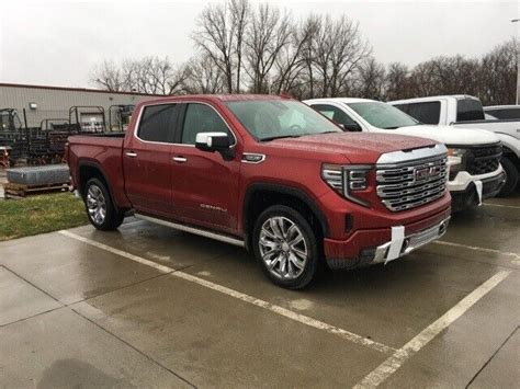 2022 Gmc Sierra 1500 Denali 3 Miles Cayenne Red Tintcoat 4d Crew Cab Ecotec3 62 New Gmc