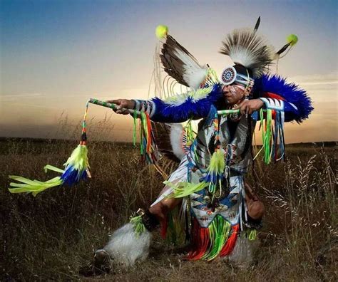 Pin By Osi Lussahatta On Ndn Native American Art Projects Native