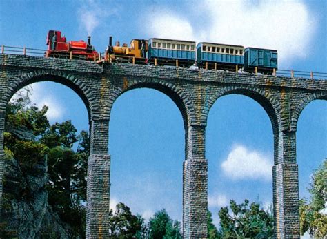 Skarloey & Duncan - Rheneas Viaduct in 2023 | Thomas and friends ...