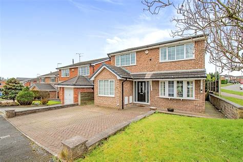 Oakham Close Brandlesholme Bury Greater Manchester Bl8 4 Bedroom