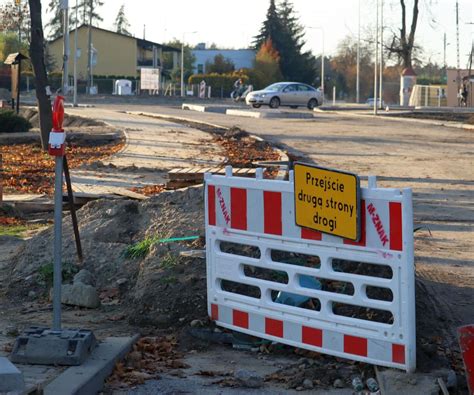 Trwa Budowa Ronda Jak Dojecha Do Cmentarza W Kowali Radom Eska Pl