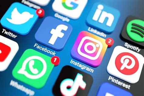 5 Herramientas Esenciales Para Gestionar Tus Redes Sociales