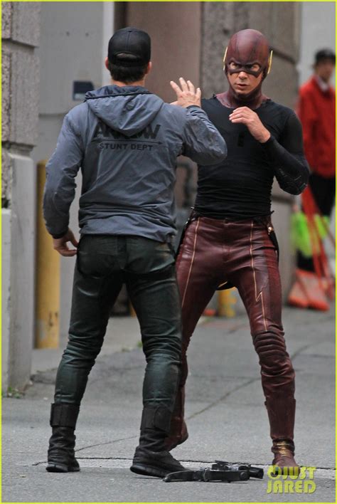 Grant Gustin And Stephen Amell Shoot The Flash And Arrow Crossover In