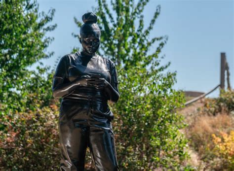 Reaching Out: Sculpture Of A Fictional, Black Woman Unveiled In East ...