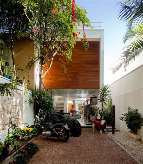 11 Spectacular Narrow Houses And Their Ingenious Design Solutions