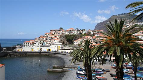 Três feridos após derrocada em Câmara de Lobos na Madeira Observador