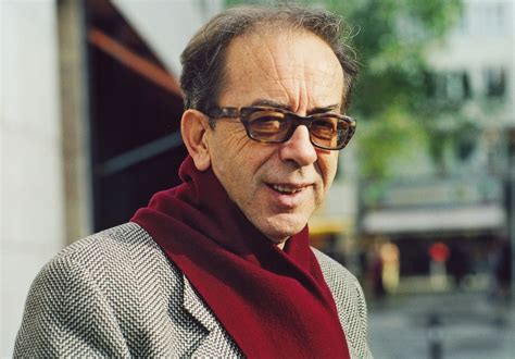 Ismail Kadare Lex