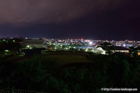 浦添運動公園 市民球場前の夜景情報（沖縄県浦添市） 使い道のない風景