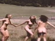 Naked Laurence Kaesermann In Graf Dracula In Oberbayern