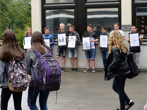 Realschule Am Europakanal Schüler Zeichnen Gegen Das Vergessen