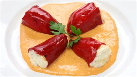 Receta De Pimientos Del Piquillo Rellenos