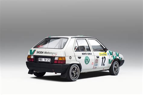 ŠKODA FAVORIT 1989 v motorsportu Všechno jinak a přece stejně