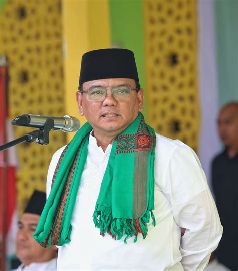 Pj Gubernur Sultra Ajak Santri Jadi Fondasi Dan Pilar Kekuatan Bangsa