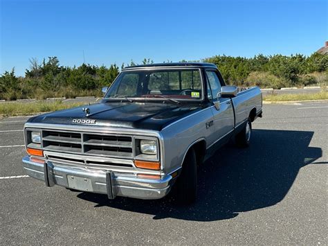 1989 Dodge Ram Pickup 150 Le 59 Litre V8 Loaded Highly Original