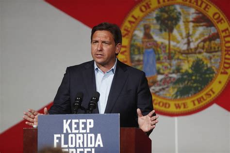 Quién es Ron DeSantis gobernador de Florida y estrella ascendente del