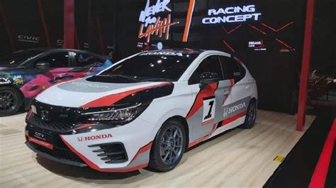 Honda City Hatchback RS Versi Balap Mejeng Di GIIAS 2021 Otomotif