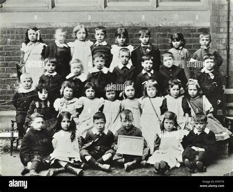 1900s school boy uniform hi-res stock photography and images - Alamy