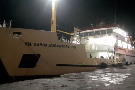 Kapal Perintis Km Sabuk Nusantara Layani Warga Di Daerah Tp