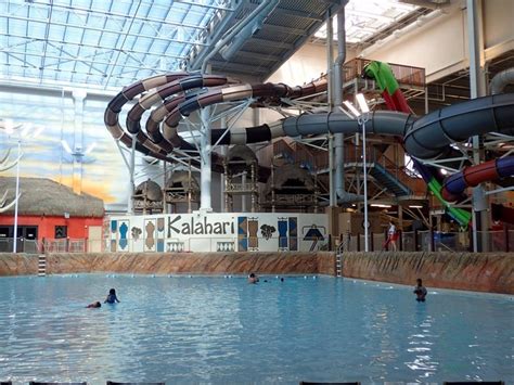 Splash The Day Away At Kalahari Indoor Waterpark In Pennsylvania