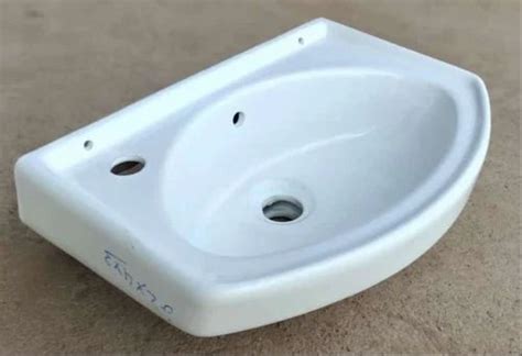 Inch Ceramic Table Top Wash Basin At Rs Fulvadi Thangadh Id